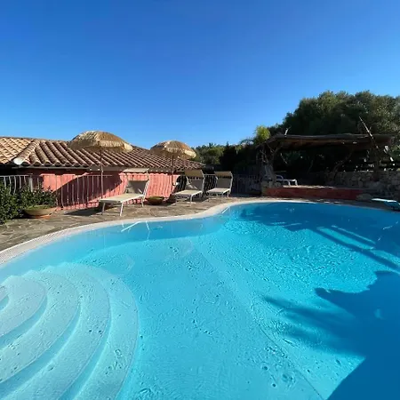 Elena Piscina Privata