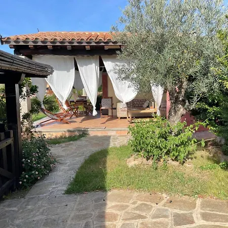 Villa Elena Piscina Privata Tanaunella