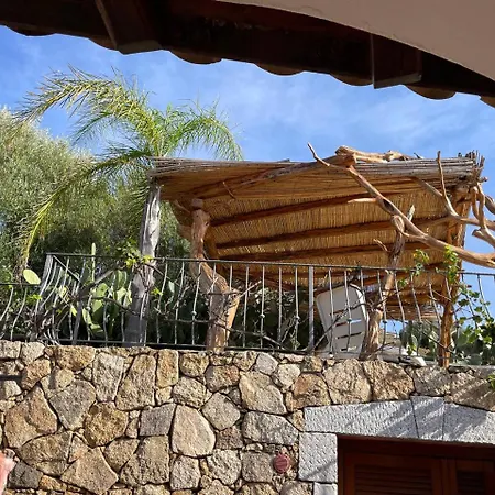 Elena Piscina Privata Villa Tanaunella